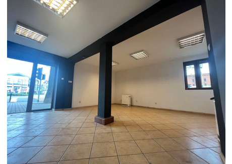 Lokal na sprzedaż - Gniezno, Gnieźnieński, 35,86 m², 233 090 PLN, NET-8680337