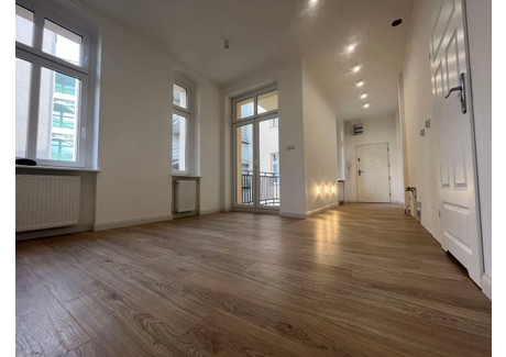 Mieszkanie na sprzedaż - Poznańska Jeżyce, Poznań, 35,36 m², 491 504 PLN, NET-8970337