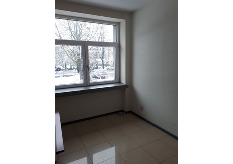 Biuro do wynajęcia - Al. Piłsudskiego Józefa Pabianice, Pabianicki (pow.), 18 m², 630 PLN, NET-2