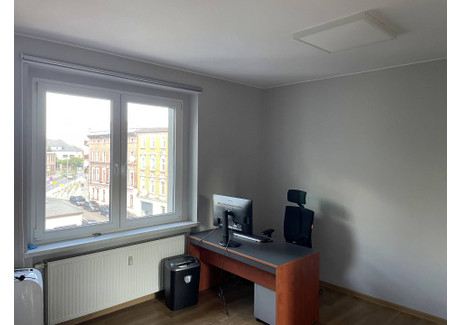 Biurowiec do wynajęcia - Jana III Sobieskiego Tarnowskie Góry, Tarnogórski (Pow.), 35 m², 920 PLN, NET-217