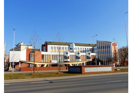 Biurowiec na sprzedaż - Okrzei Włocławek, 4978 m², 3 079 000 PLN, NET-883