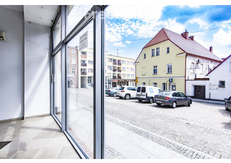 Lokal do wynajęcia - rynek Rynek Otmuchów, Nyski, 85 m², 2800 PLN, NET-1620/3685/OLW