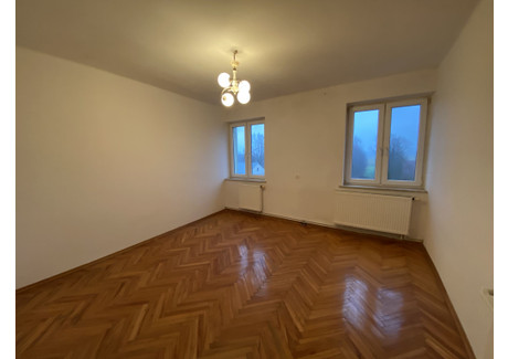 Mieszkanie na sprzedaż - Jarocin, Jarocin (Gm.), Niżański (Pow.), 64 m², 250 000 PLN, NET-421