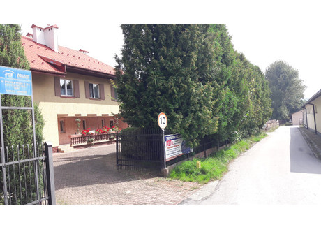 Biurowiec na sprzedaż - Nozdrzec Nozdrzec (Gm.), Brzozowski (Pow.), 1137 m², 498 600 PLN, NET-18