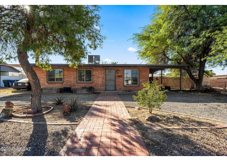 Dom na sprzedaż - 5734 E 33rd Street Tucson, Usa, 102,1 m², 250 000 USD (1 017 500 PLN), NET-102944398