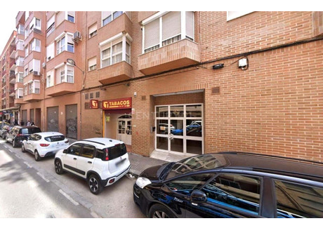 Komercyjne na sprzedaż - Valencia, Hiszpania, 117 m², 91 761 USD (375 303 PLN), NET-98470741