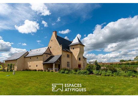 Dom na sprzedaż - Bauge En Anjou, Francja, 350 m², 856 839 USD (3 375 948 PLN), NET-97427591