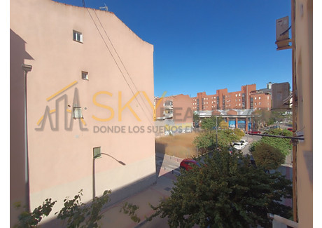 Mieszkanie na sprzedaż - Madrid, Hiszpania, 69 m², 209 189 USD (855 583 PLN), NET-98890940