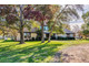 Dom na sprzedaż - 28 Country Oaks DR Buda, Usa, 278,71 m², 1 050 000 USD (4 137 000 PLN), NET-96470019