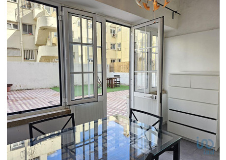 Mieszkanie na sprzedaż - Lisboa, Portugalia, 60 m², 293 558 USD (1 180 103 PLN), NET-101478935