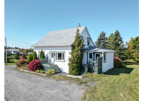 Dom na sprzedaż - 2072 Route 132 E., Rimouski, QC G0L1B0, CA Rimouski, Kanada, 165 m², 252 670 USD (1 035 946 PLN), NET-101099687