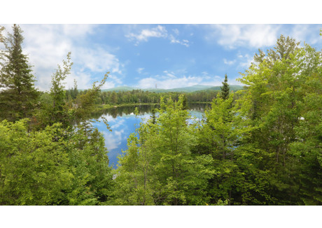 Działka na sprzedaż - Mtée des Marguerites, Sainte-Marguerite-du-Lac-Masson, QC J0T1L0, CA Sainte-Marguerite-Du-Lac-Masson, Kanada, 1208 m², 90 498 USD (371 041 PLN), NET-98343284