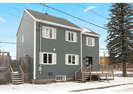 Dom na sprzedaż - 1951 Rue de Champigny O., Sainte-Foy/Sillery/Cap-Rouge, QC G2G1B1, CA Sainte-Foy/sillery/cap-Rouge, Kanada, 136 m², 230 080 USD (936 427 PLN), NET-102779758