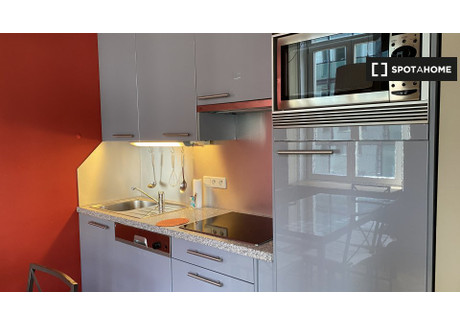 Mieszkanie do wynajęcia - Brussels, Belgia, 85 m², 3268 USD (12 875 PLN), NET-75782296