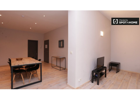 Mieszkanie do wynajęcia - Brussels, Belgia, 80 m², 2217 USD (9202 PLN), NET-76720438