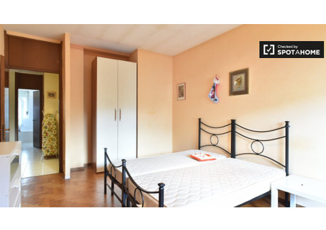 Pokój do wynajęcia - Rome, Włochy, 90 m², 415 USD (1663 PLN), NET-78512414