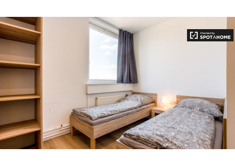 Mieszkanie do wynajęcia - Cologne, Niemcy, 27 m², 2136 USD (8416 PLN), NET-78513178