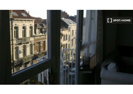 Mieszkanie do wynajęcia - Brussels, Belgia, 50 m², 980 USD (4066 PLN), NET-79096363