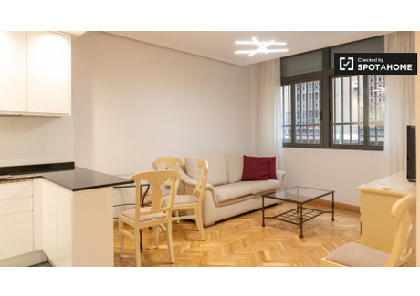 Mieszkanie do wynajęcia - Madrid, Hiszpania, 45 m², 1541 USD (5900 PLN), NET-79105366