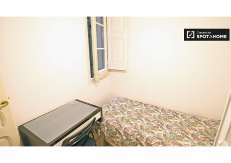 Pokój do wynajęcia - Barcelona, Hiszpania, 75 m², 490 USD (1931 PLN), NET-79108301