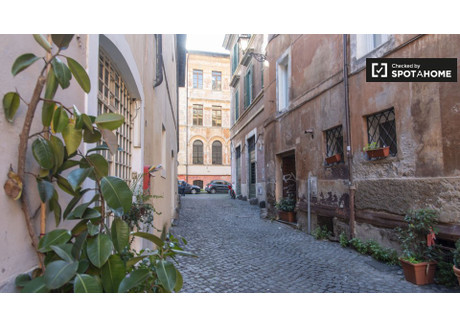 Mieszkanie do wynajęcia - Rome, Włochy, 26 m², 935 USD (3834 PLN), NET-79108674