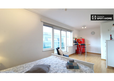 Mieszkanie do wynajęcia - Brussels, Belgia, 35 m², 756 USD (2958 PLN), NET-79100862