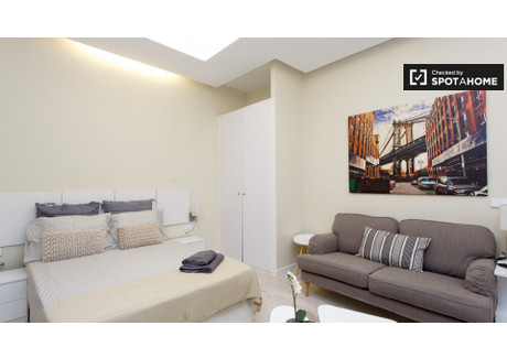 Mieszkanie do wynajęcia - Madrid, Hiszpania, 45 m², 1340 USD (5278 PLN), NET-79111091