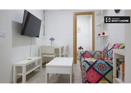 Mieszkanie do wynajęcia - Madrid, Hiszpania, 45 m², 1625 USD (6403 PLN), NET-86417606