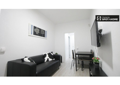 Mieszkanie do wynajęcia - Barcelona, Hiszpania, 65 m², 1664 USD (6405 PLN), NET-87754366