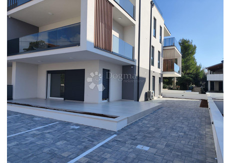 Mieszkanie na sprzedaż - Vodice, Chorwacja, 100,57 m², 438 556 USD (1 793 695 PLN), NET-98361565