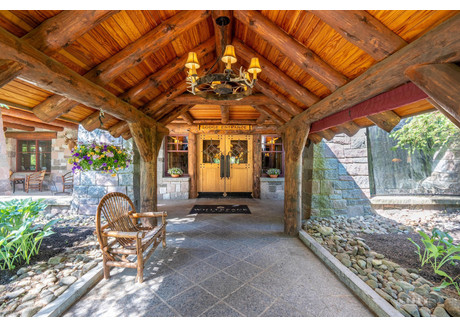 Dom na sprzedaż - 7 Whiteface Inn Lane 327, Int. Lake Placid, Usa, 182,83 m², 89 500 USD (359 790 PLN), NET-99860811