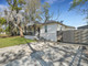 Dom na sprzedaż - 2106 Bolling Street Savannah, Usa, 153,48 m², 349 000 USD (1 375 060 PLN), NET-97019434