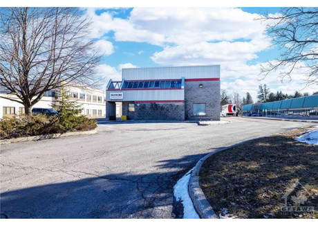 Komercyjne na sprzedaż - 75 AURIGA Drive Ottawa, Kanada, 1021,93 m², 2 533 937 USD (10 389 140 PLN), NET-101495574