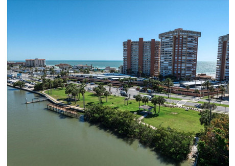 Mieszkanie na sprzedaż - 17920 GULF BOULEVARD Redington Shores, Usa, 124,95 m², 699 000 USD (2 684 160 PLN), NET-97013713