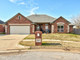 Dom na sprzedaż - 15805 Stepping Stone Lane Oklahoma City, Usa, 169,92 m², 274 900 USD (1 099 600 PLN), NET-97020869