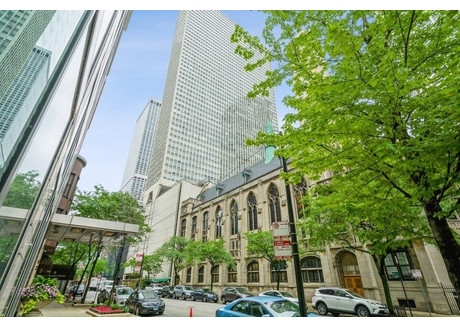 Dom na sprzedaż - 111 E Chestnut Street Chicago, Usa, 92,9 m², 350 000 USD (1 344 000 PLN), NET-99964774