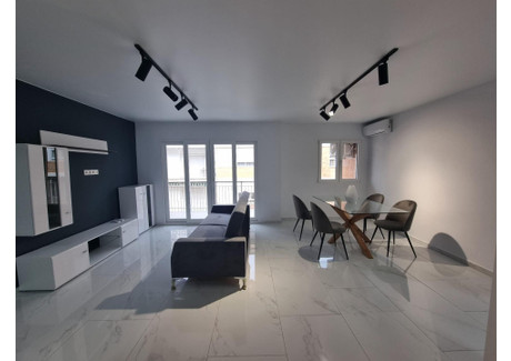 Mieszkanie na sprzedaż - Torrevieja, Hiszpania, 96 m², 191 984 USD (739 139 PLN), NET-96209077