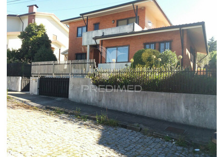 Dom na sprzedaż - Baguim do Monte (Rio Tinto) Gondomar, Portugalia, 390 m², 700 380 USD (2 759 496 PLN), NET-92247340