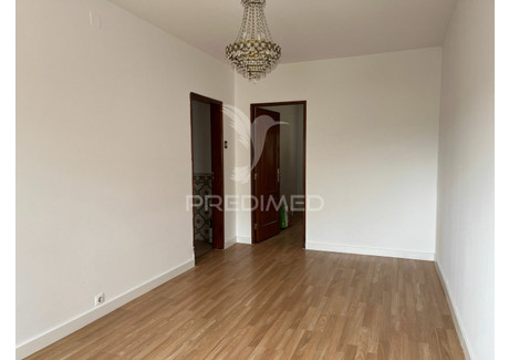 Mieszkanie na sprzedaż - Santo António dos Cavaleiros e Frielas Loures, Portugalia, 59 m², 214 322 USD (825 141 PLN), NET-95856512