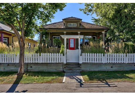 Dom na sprzedaż - 721 ST PAUL Street Kamloops, Kanada, 143,54 m², 440 100 USD (1 791 208 PLN), NET-102461697