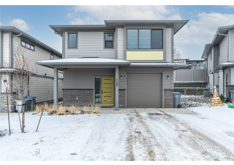 Dom na sprzedaż - 1323 Kinross Place Kamloops, Kanada, 150,13 m², 486 360 USD (2 018 393 PLN), NET-102603119