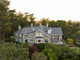 Dom na sprzedaż - 305 Denison Rd Oak Bay, Kanada, 814,3 m², 5 120 907 USD (20 176 375 PLN), NET-97019582