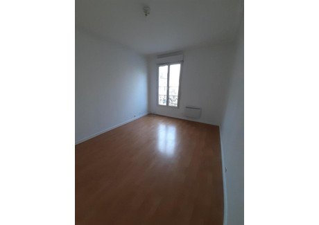 Mieszkanie do wynajęcia - Issy Les Moulineaux, Francja, 22 m², 761 USD (3113 PLN), NET-102037266