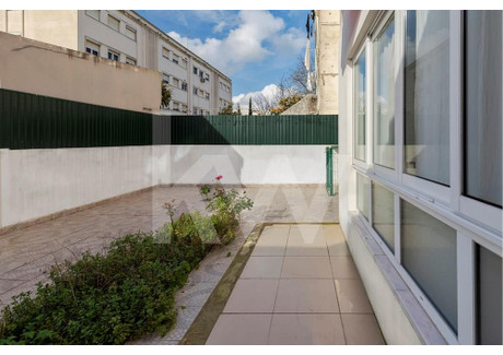 Mieszkanie na sprzedaż - Laranjeiro E Feijó, Portugalia, 55 m², 198 837 USD (783 418 PLN), NET-97330788