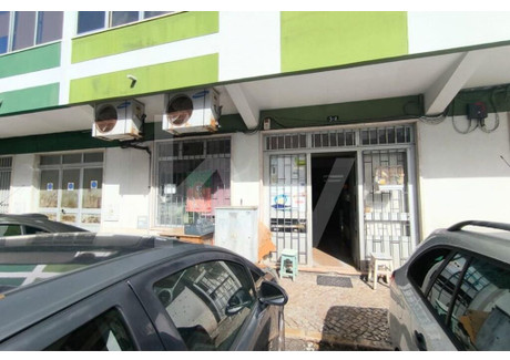 Lokal handlowy na sprzedaż - Corroios, Portugalia, 83 m², 117 864 USD (452 596 PLN), NET-98498948