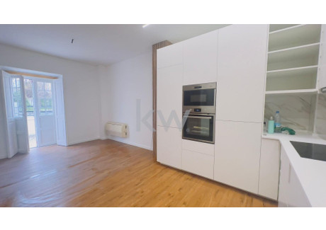 Dom na sprzedaż - Alcabideche, Portugalia, 141 m², 609 058 USD (2 497 138 PLN), NET-102815707