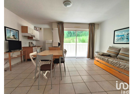 Mieszkanie na sprzedaż - Les Sables-D'olonne, Francja, 48 m², 191 477 USD (771 652 PLN), NET-98250832