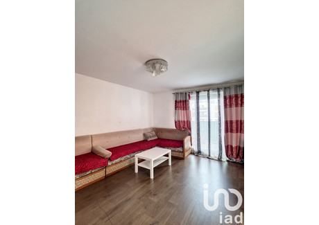 Mieszkanie na sprzedaż - Trappes, Francja, 77 m², 192 206 USD (782 279 PLN), NET-99427505