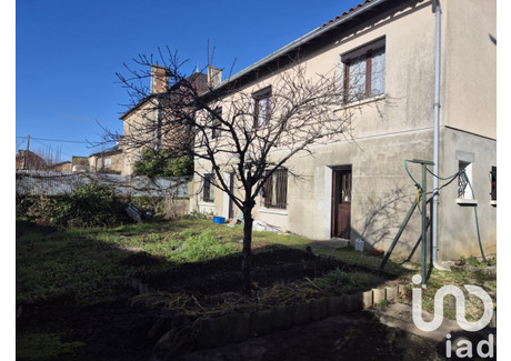 Dom na sprzedaż - Civray, Francja, 110 m², 142 423 USD (591 055 PLN), NET-103102216