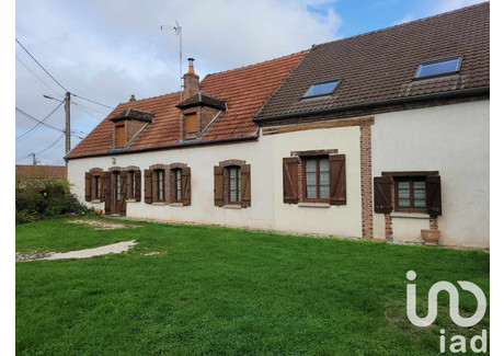 Dom na sprzedaż - Saint-Hilaire-Sous-Romilly, Francja, 243 m², 207 517 USD (861 196 PLN), NET-100787833